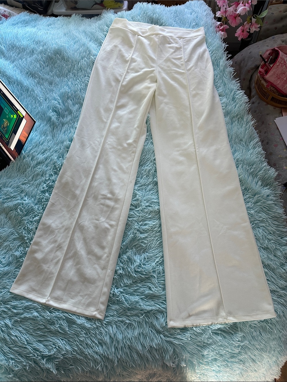 NWT wide leg, high waist white pants. Brand runs smaller—see pics. Beautiful!